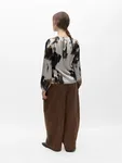 Chilli O-Neck Top - Opal Gray Carafe + Black