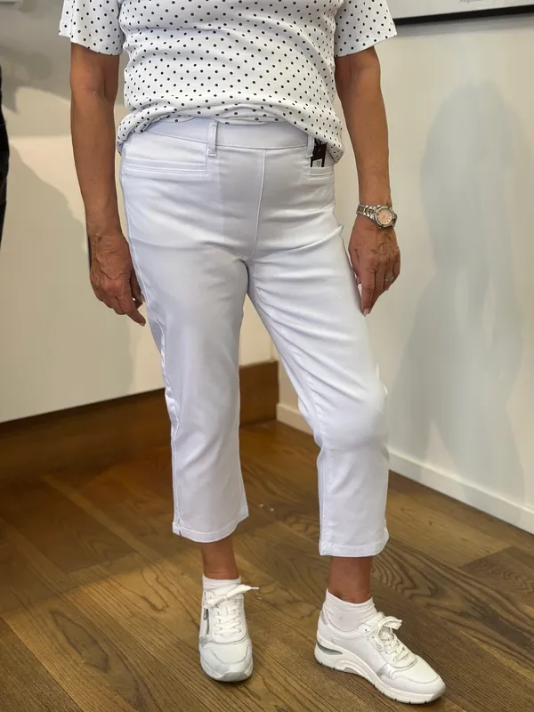 Emmy Capri Bengaline - White