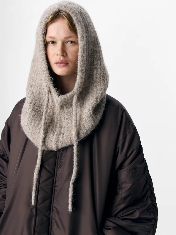Stickad Balaclava - Humus