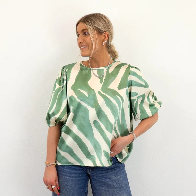 Gemba-ss1 Top - Green Graphic