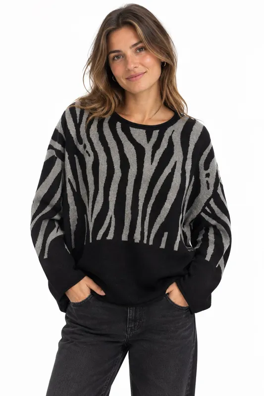 New Julia Sweaters - Black