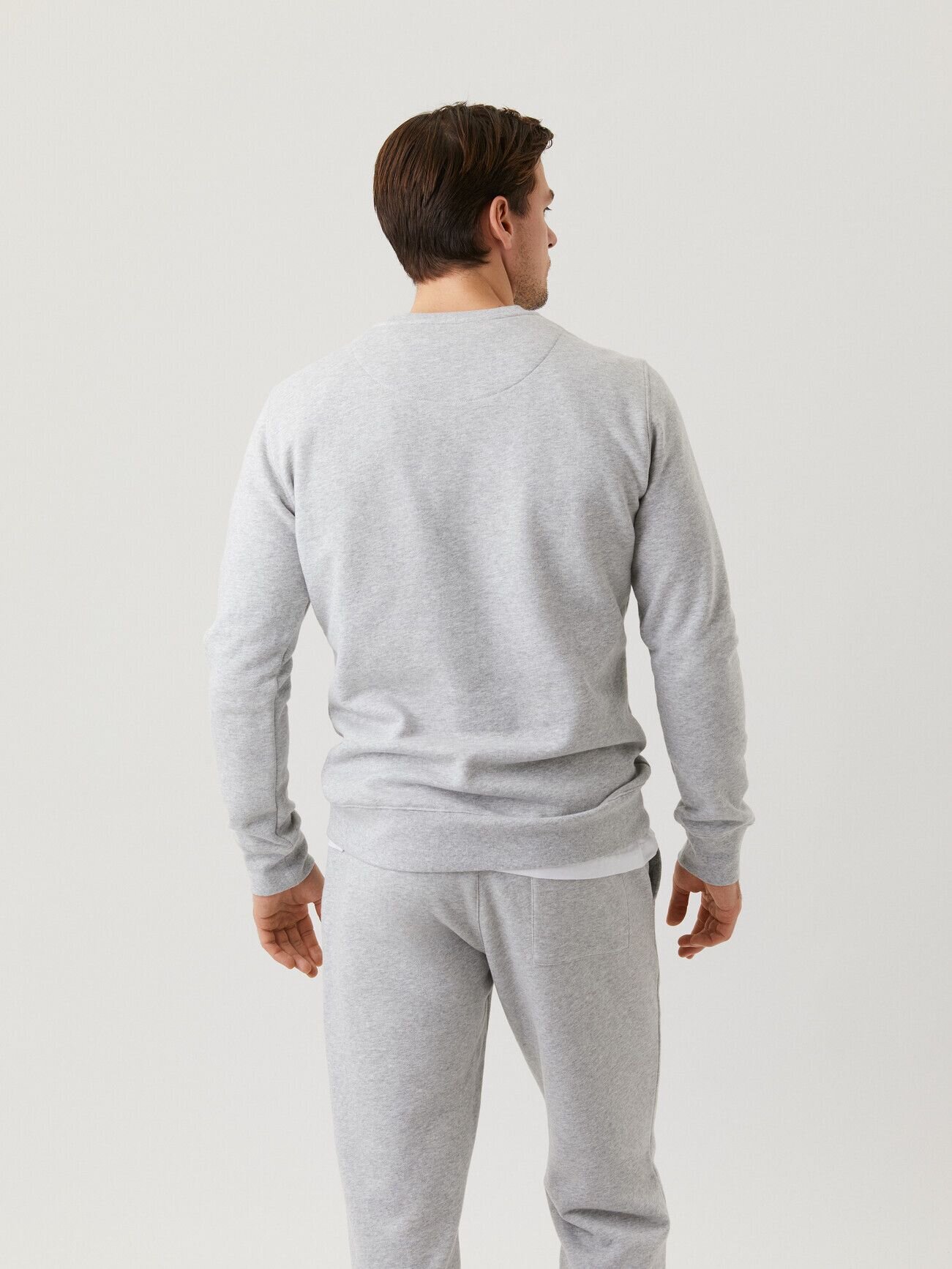 Centre Crew Sweatshirt - Light Grey Melange